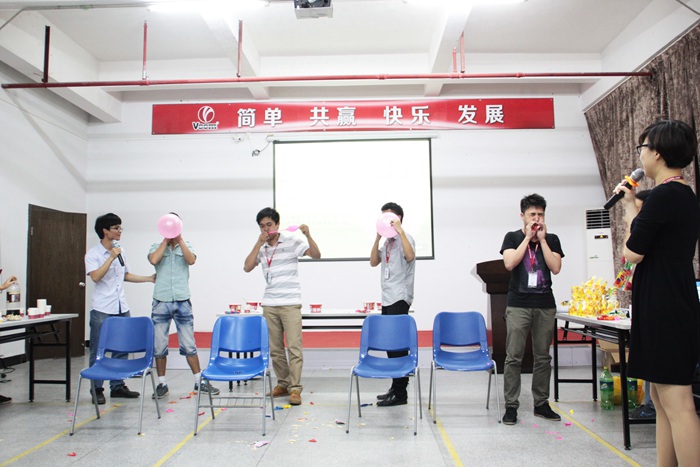 吹气球比赛
